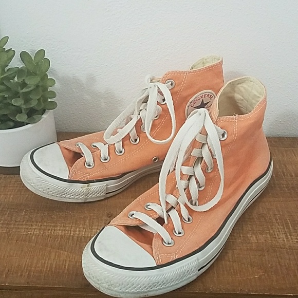 peach high top converse